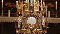 Eucharistische Anbetung und Andacht